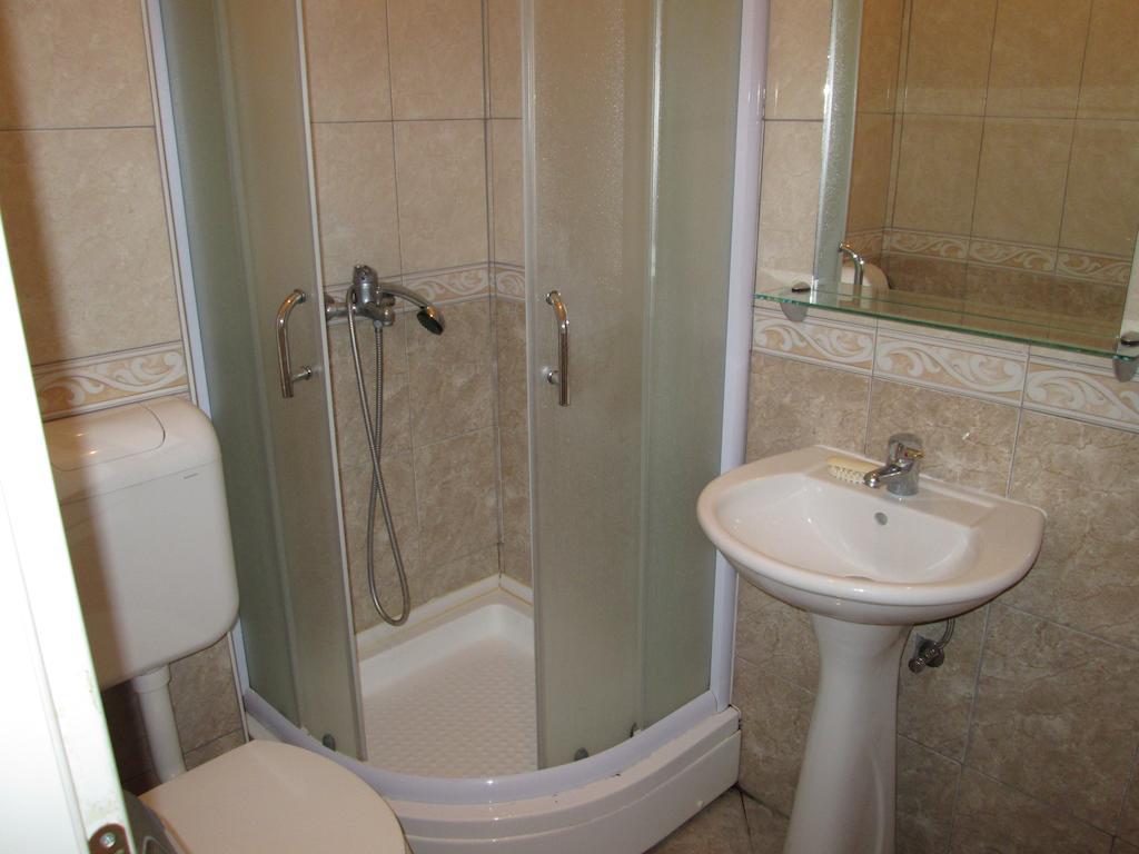 Tatjana'S Apartments Ohrid Ruang foto
